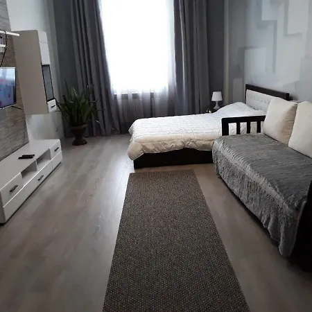 в центрі на куліша з двома спальнями Apartment *